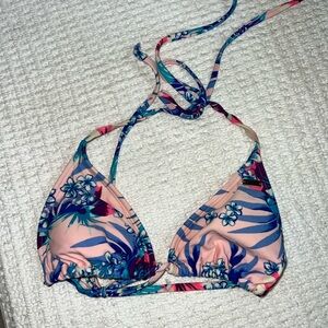 Roxy tropical print bikini top size medium